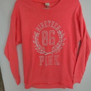 PINK Victoria's Secret Pullover